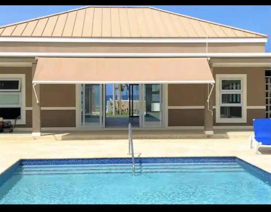 Natty'S Cozy Beach House In Hanover Jamaica 卢西 外观 照片
