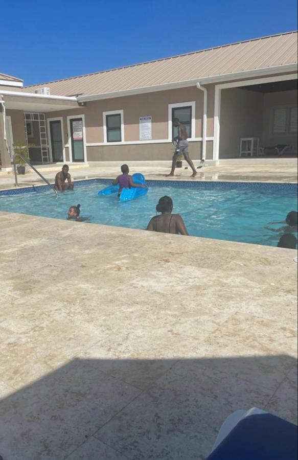 Natty'S Cozy Beach House In Hanover Jamaica 卢西 外观 照片